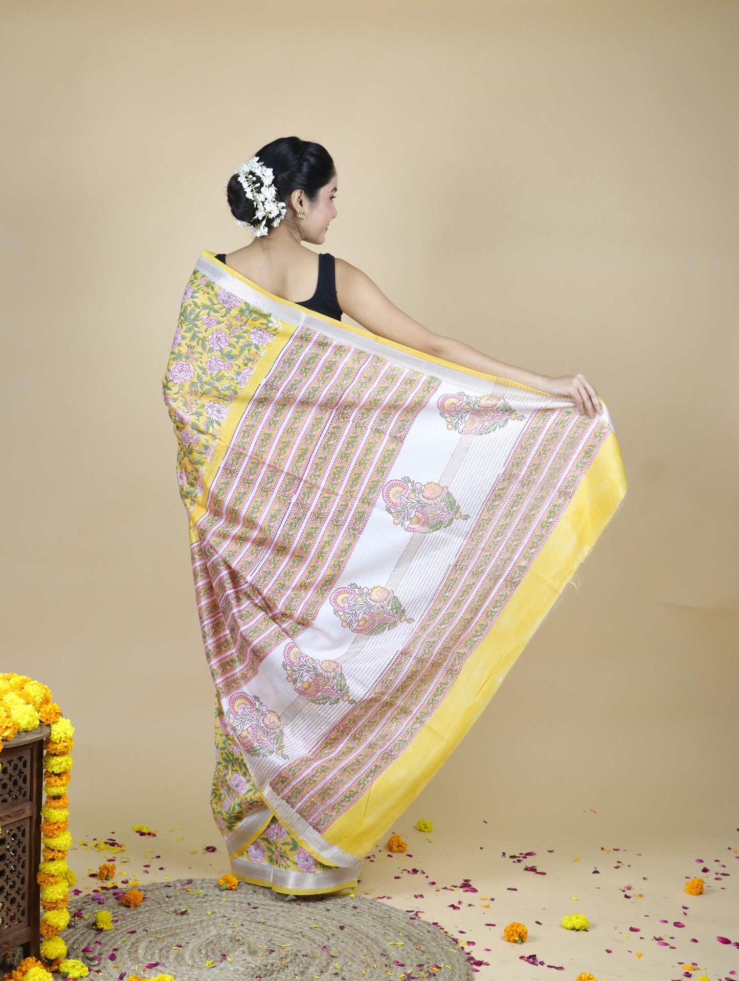 Yellow Blended Maheshwari Silk With Sanganeri Block Prints
