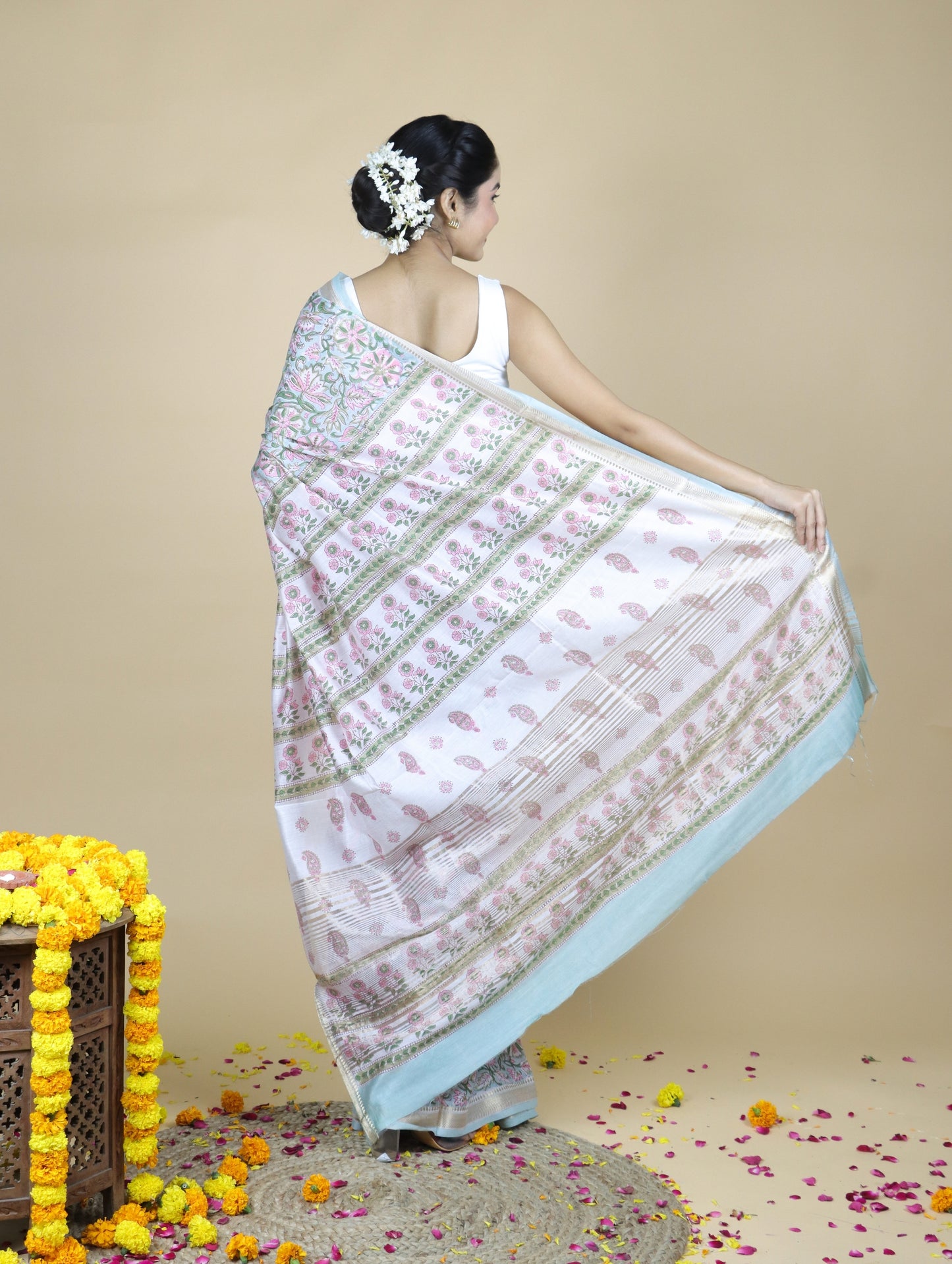 Pastel Green Blended Maheshwari Silk With Sanganeri Block Prints