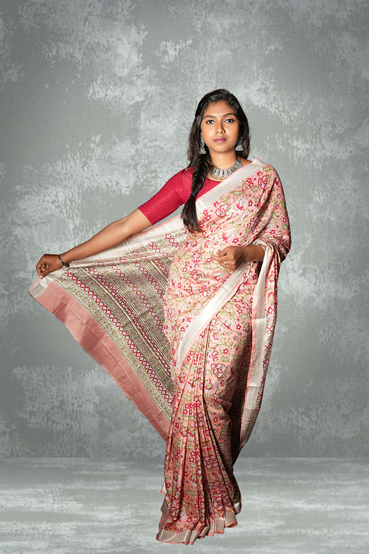 Peach Blended Maheshwari Silk Saree With Flower Block Print